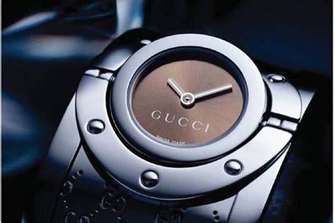 how to change the time on a gucci watch